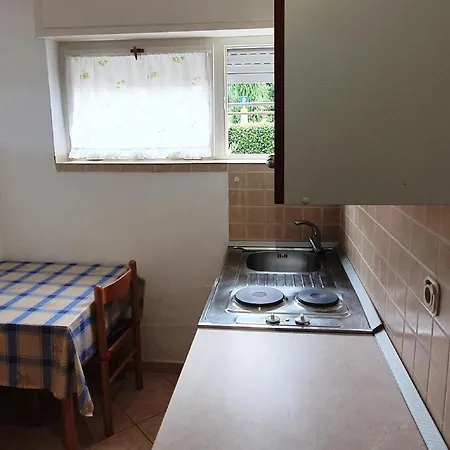 Cecillia Mare Apartments Rovinj Exterior photo
