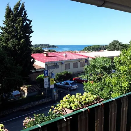Cecillia Mare Apartments Rovinj Exterior photo