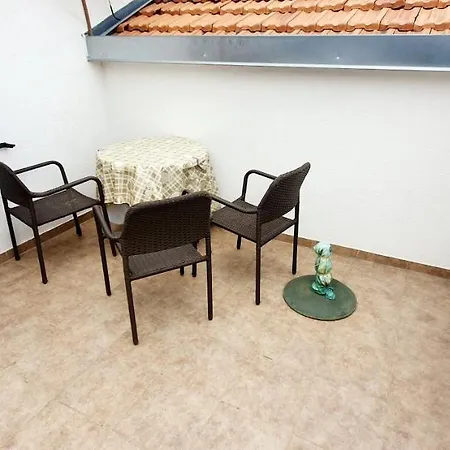 Cecillia Mare Apartments Rovinj Exterior photo