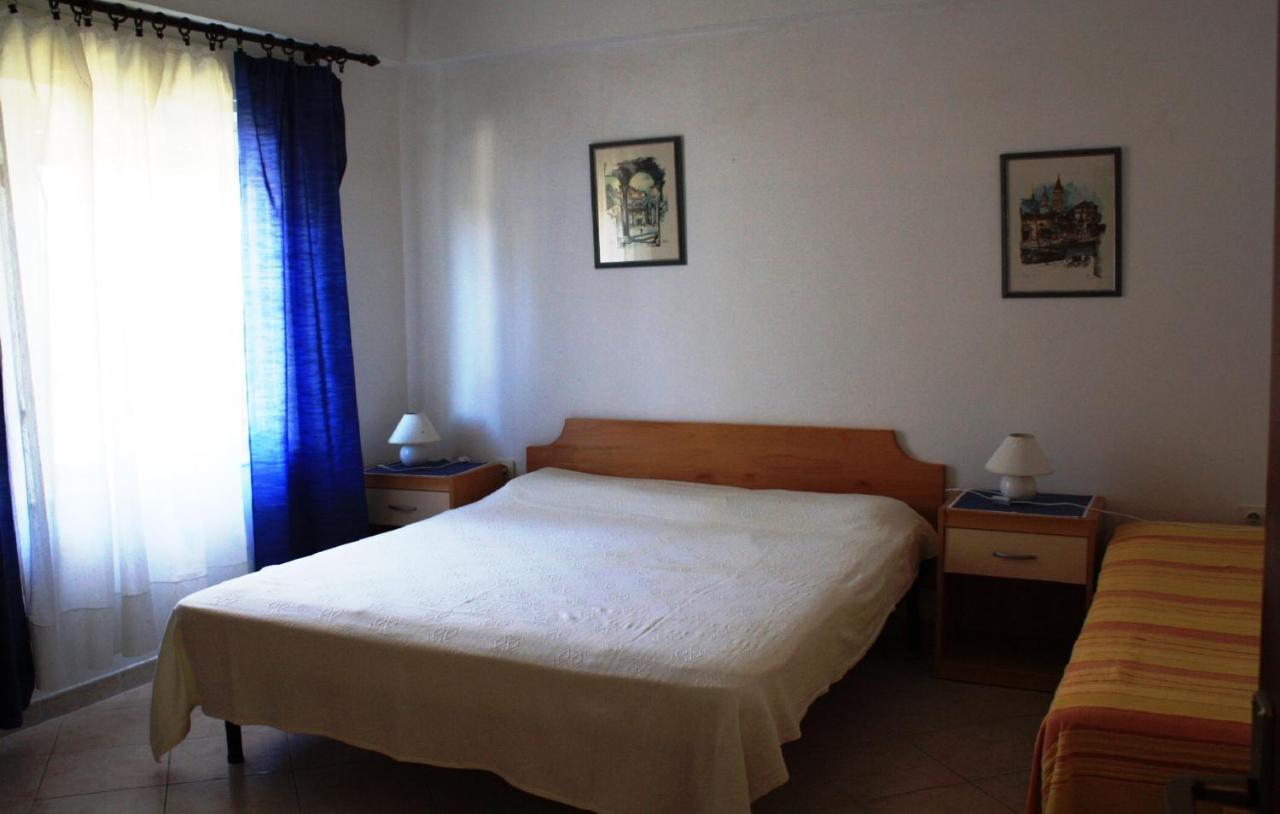 Apartment Cecillia Mare *